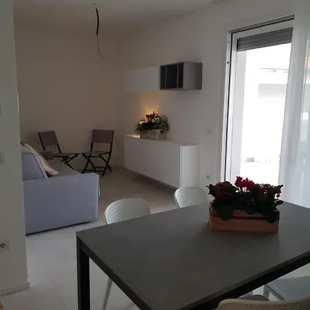 Apartment Cala Blu Con Piscina-centralissimo